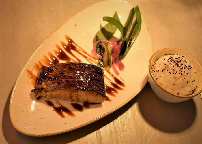 Lo! Im Kreuz Jona Hotel *